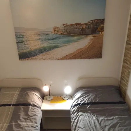 Apartament Mladen *