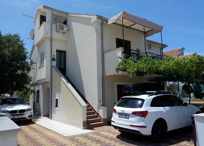 Apartamento Mladen *